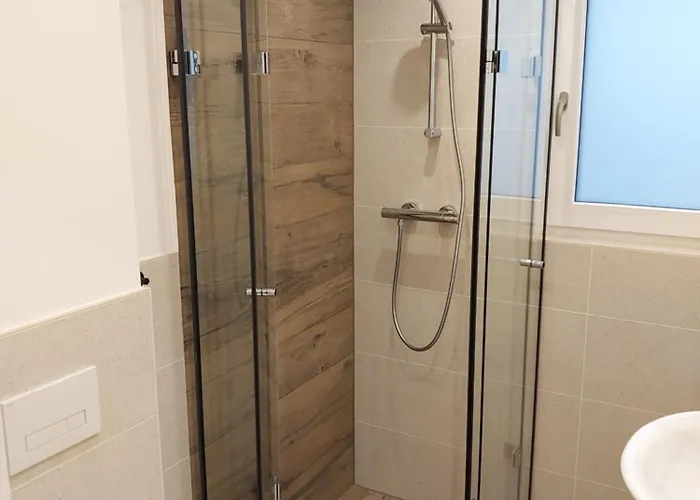 Weckerle 3* Gummersbach